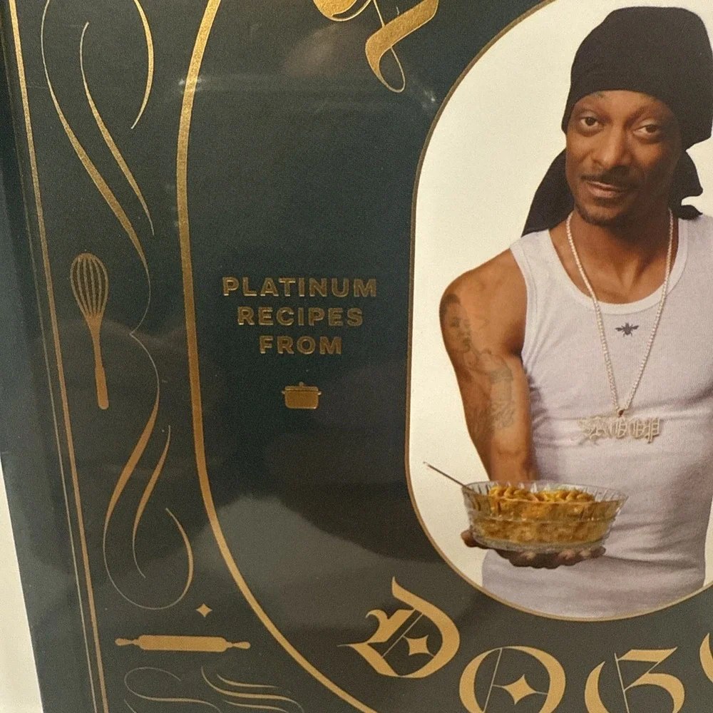Snoop Dogg From Crook to Cook Cookbook Adult OS Black Gold Platinum Recipes New